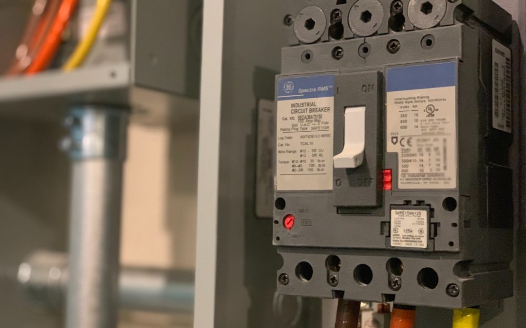 4 Basic Safety Tips to Consider When Looking For A Circuit Breaker