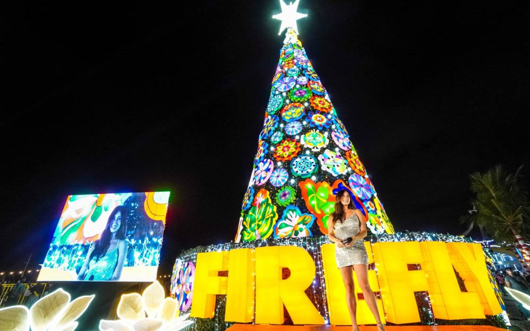 CeleBright the return of the giant Christmas Tree in SM By The Bay