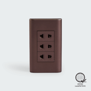 Plano three gang Outlet Set- Dark Wood