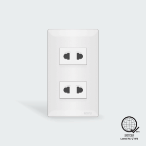 Royu Super Wide 2-gang socket with plate